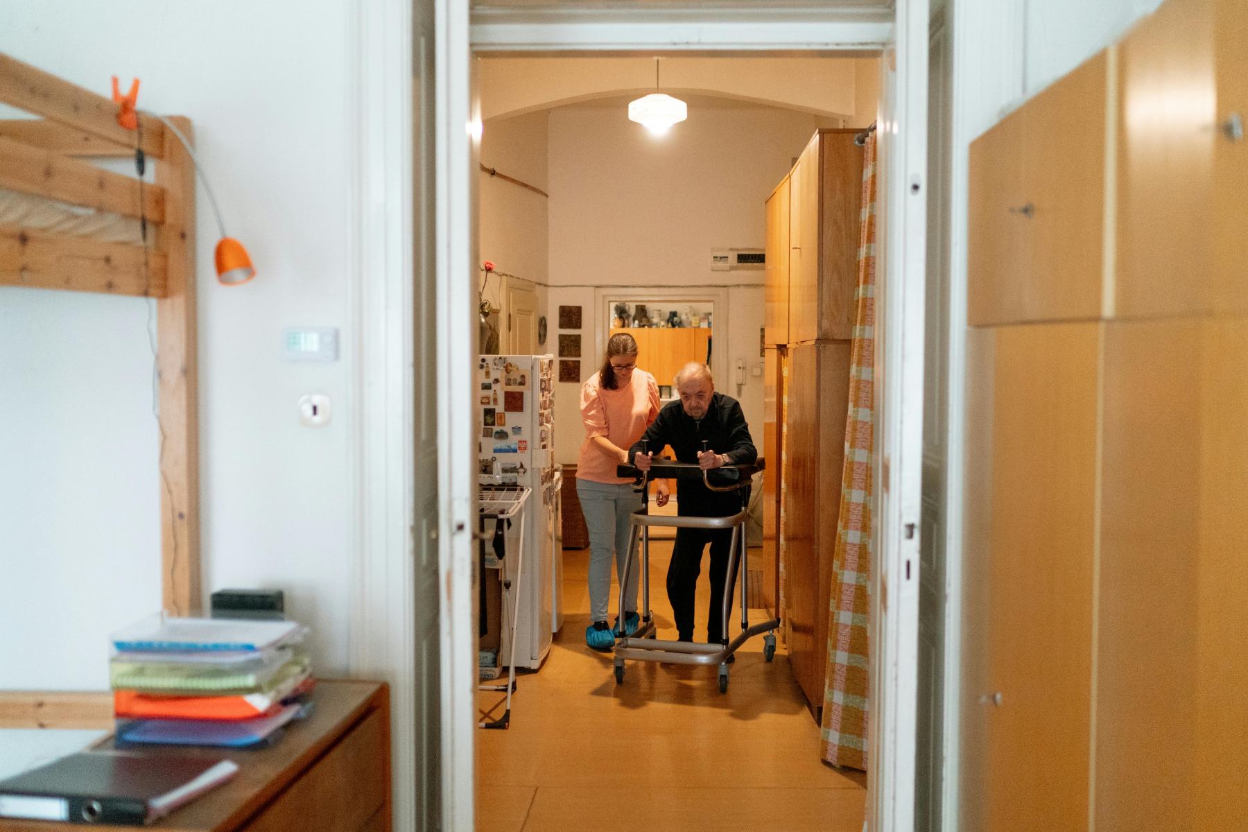 Calm support for a person living with dementia