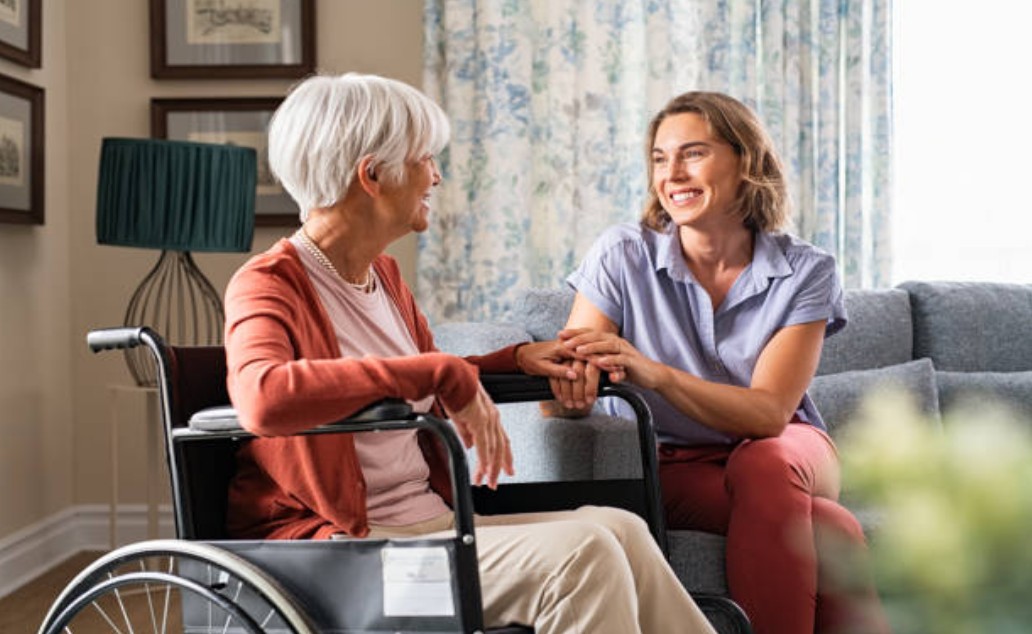 When Is It Time to Hire a Carer?